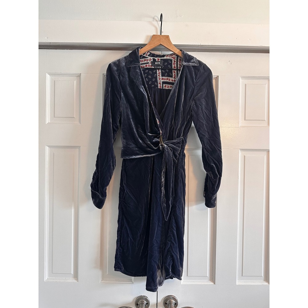 Maeve Anthropologie Velvet Wrap Dress Blue Midi Long Sleeve Floral Lining Sz 4